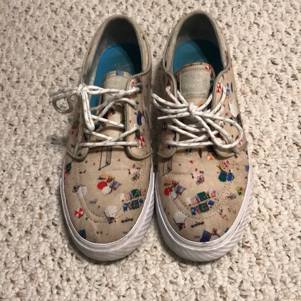 nike zoom air sneakers